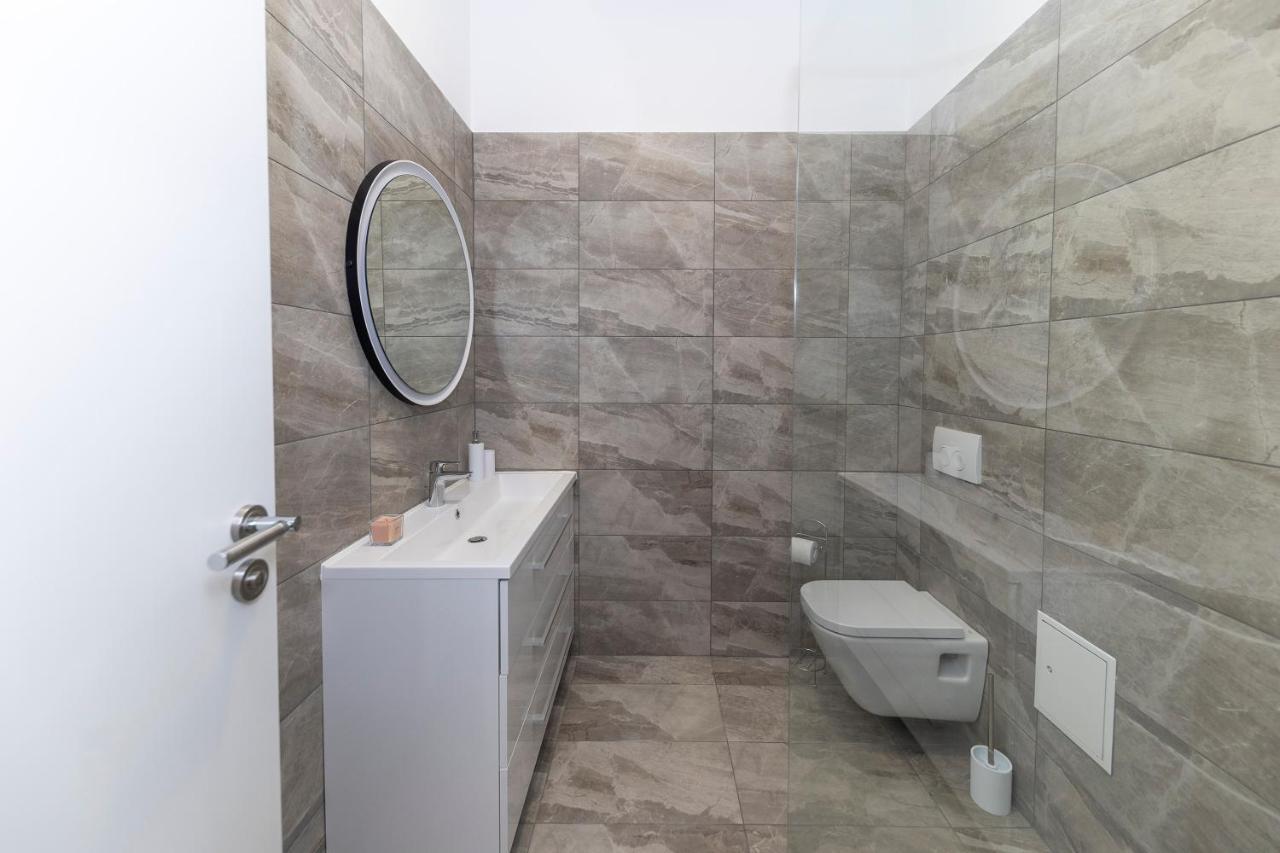 Studio Apartments Heart Of Zadar Exterior photo